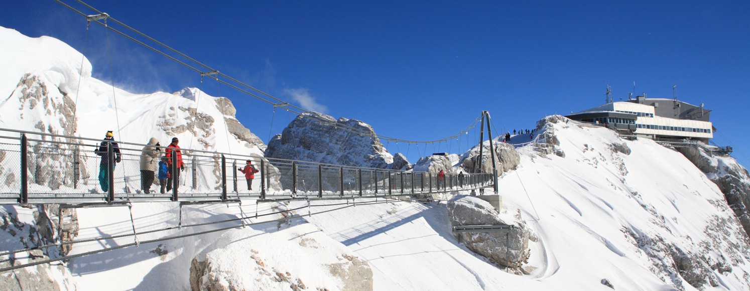 Hängebrücke am Dachsteingletscher